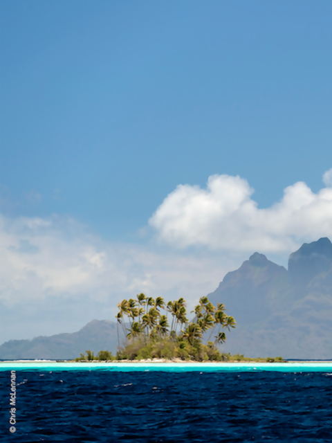 5 Places to Go Island Hopping in Tahiti